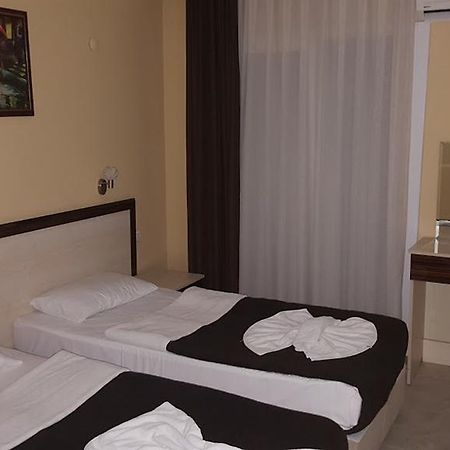 Blue Sea Hotel & Spa Kuşadası Buitenkant foto