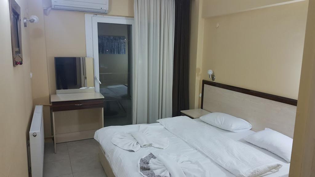 Blue Sea Hotel & Spa Kuşadası Buitenkant foto