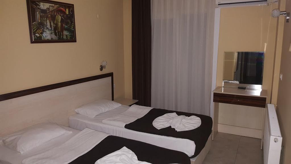Blue Sea Hotel & Spa Kuşadası Buitenkant foto