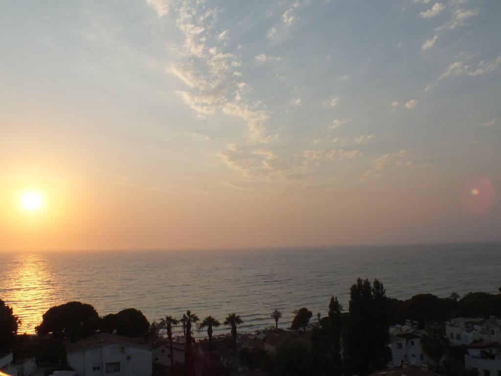 Blue Sea Hotel & Spa Kuşadası Buitenkant foto