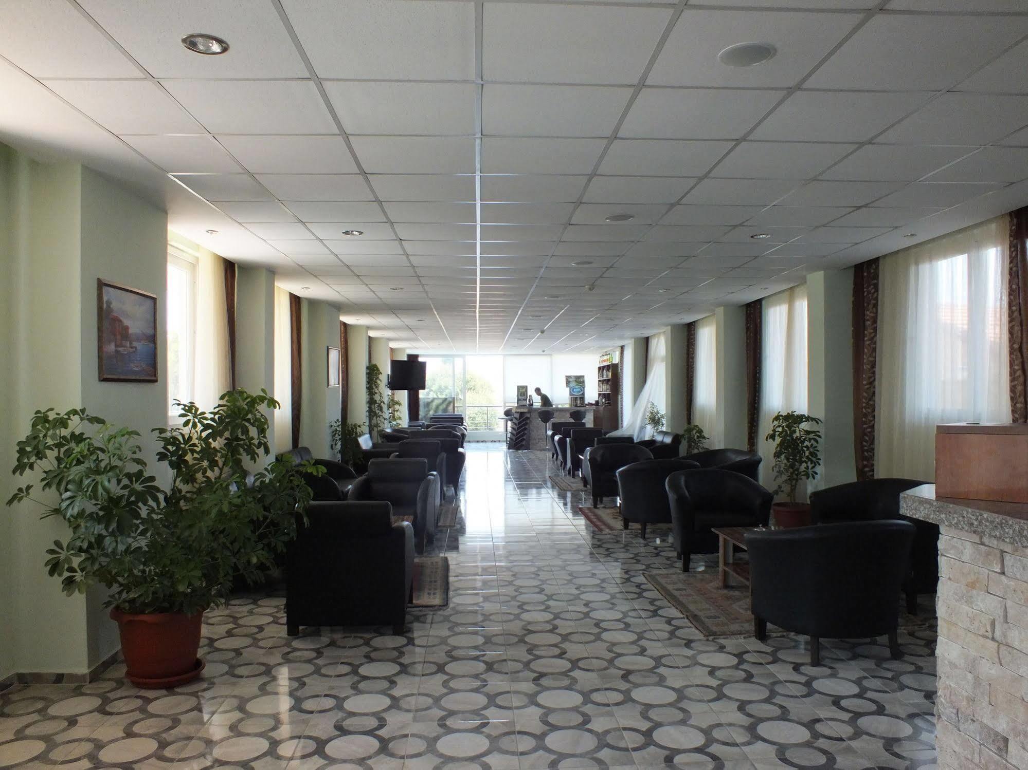 Blue Sea Hotel & Spa Kuşadası Buitenkant foto